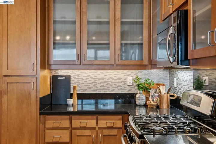 428 Alice St 533, Oakland, California 94607
