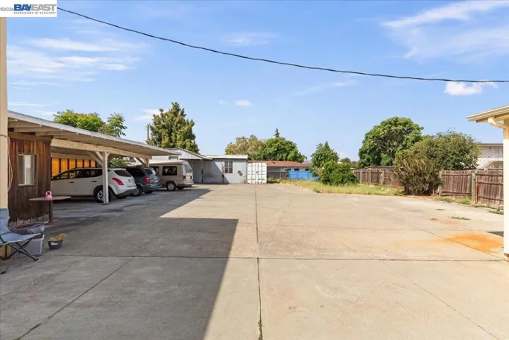 22071 Montgomery St, Hayward, California 94541