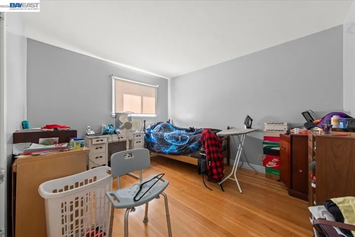 22071 Montgomery St, Hayward, California 94541