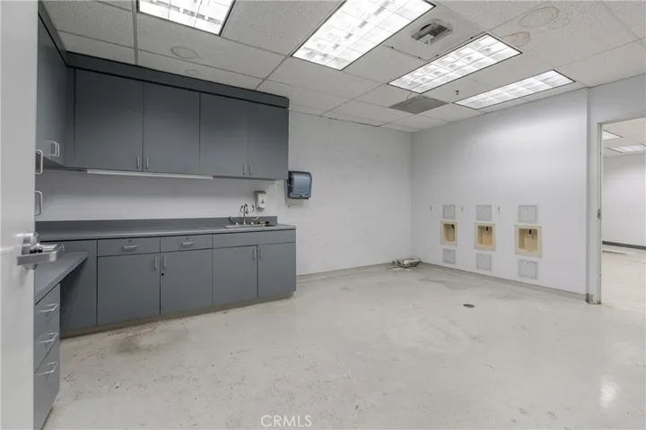 700 W Wilson Avenue, Glendale, California 91203