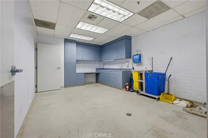 700 W Wilson Avenue, Glendale, California 91203