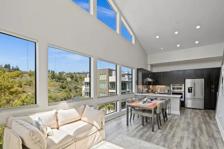 8566 Aspect Drive, San Diego, California 92108