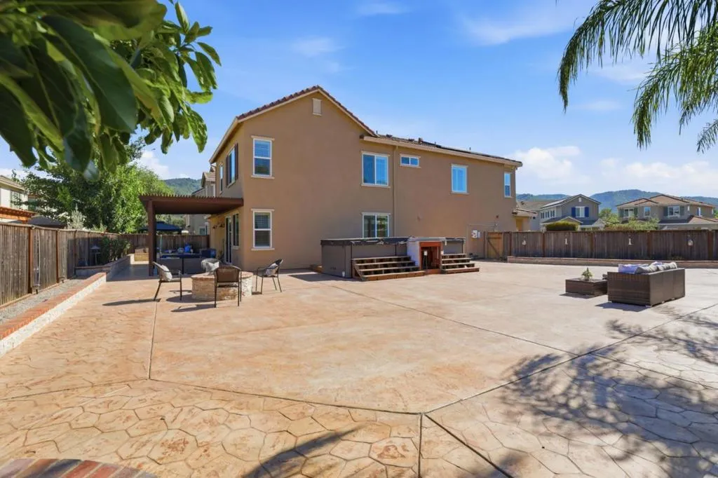 1860 Thyme Court, Gilroy, California 95020 — photo 4