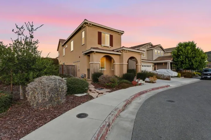 1860 Thyme Court, Gilroy, California 95020