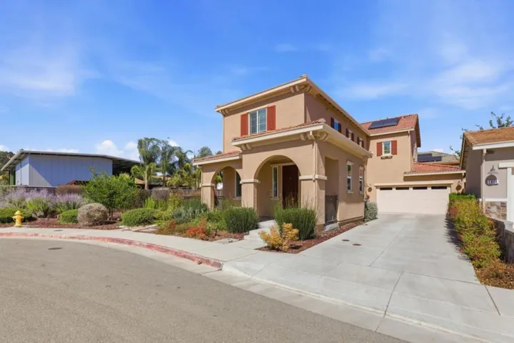 1860 Thyme Court, Gilroy, California 95020