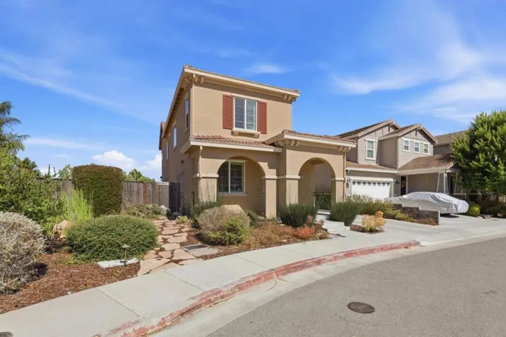 1860 Thyme Court, Gilroy, California 95020