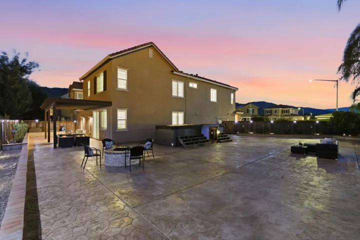 1860 Thyme Court, Gilroy, California 95020