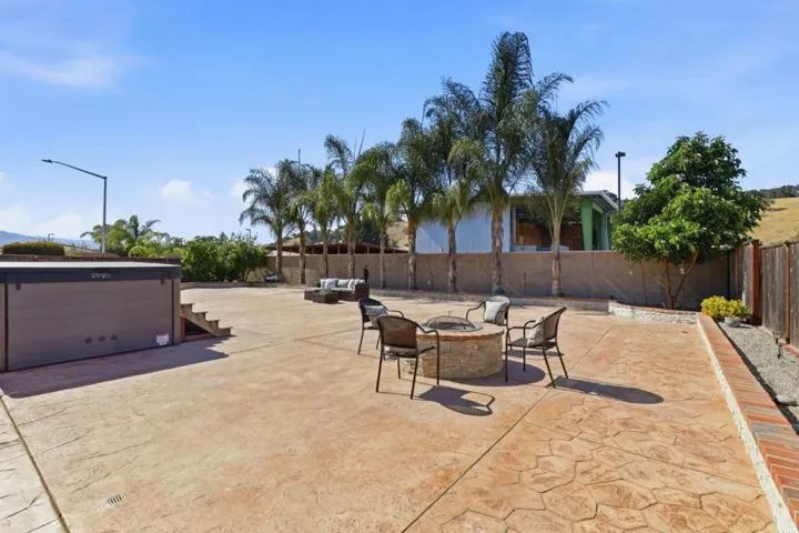 1860 Thyme Court, Gilroy, California 95020