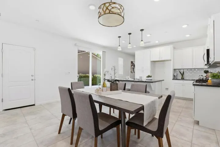 1860 Thyme Court, Gilroy, California 95020