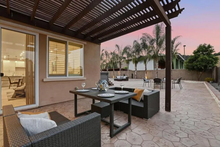 1860 Thyme Court, Gilroy, California 95020