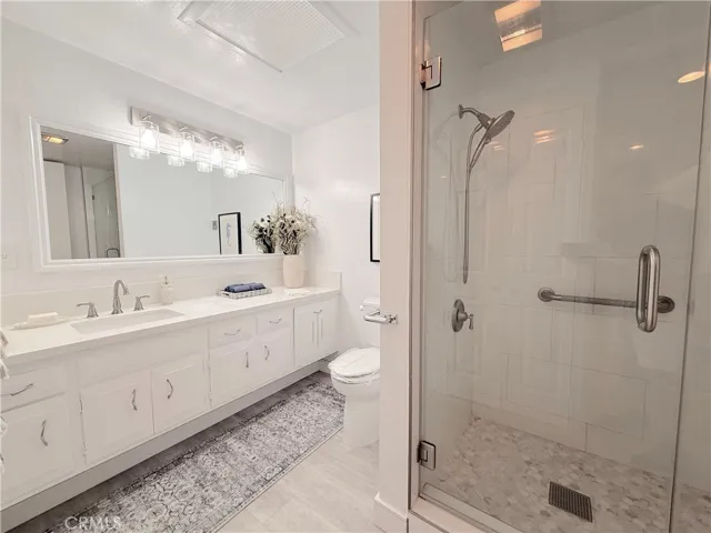 1842 Thunderbird Drive 1d, Seal Beach, California 90740