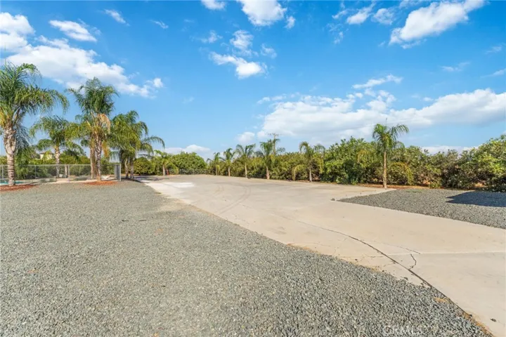23259 64 Avenue, Ducor, California 93218