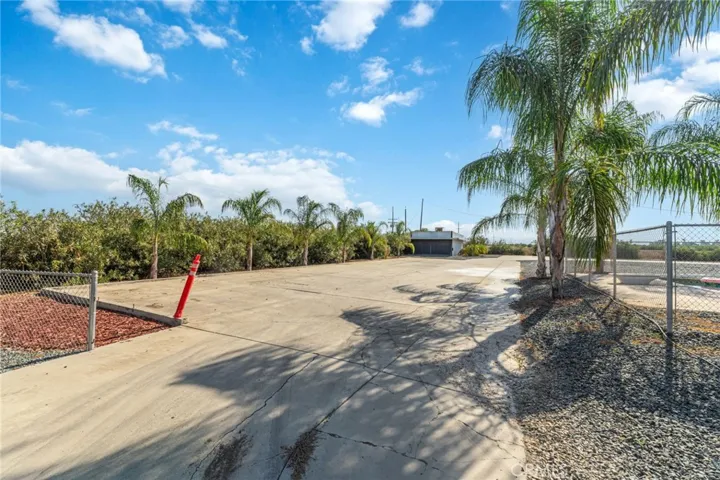 23259 64 Avenue, Ducor, California 93218