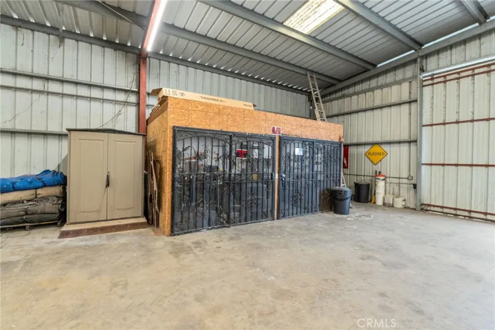 23259 64 Avenue, Ducor, California 93218
