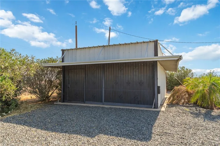 23259 64 Avenue, Ducor, California 93218
