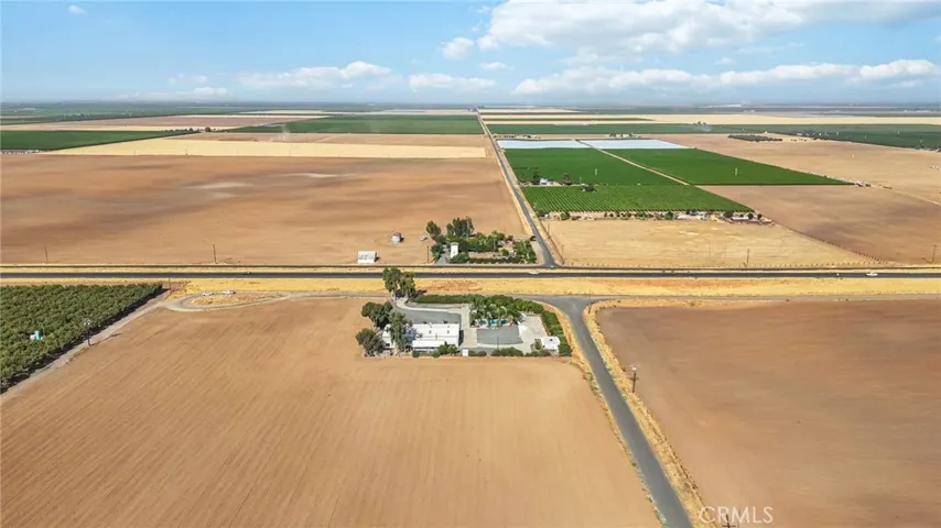 23259 64 Avenue, Ducor, California 93218
