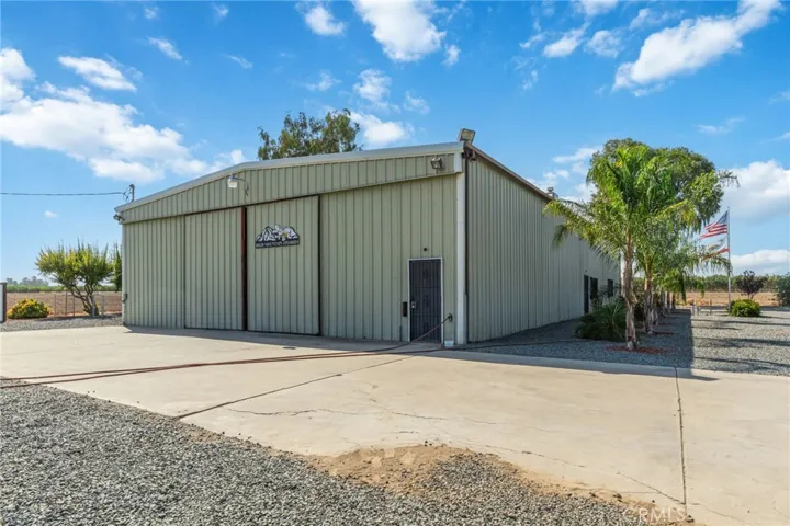 23259 64 Avenue, Ducor, California 93218