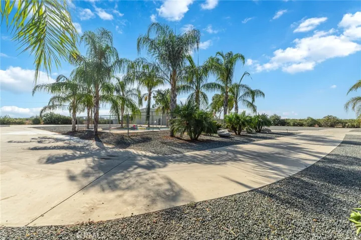 23259 64 Avenue, Ducor, California 93218