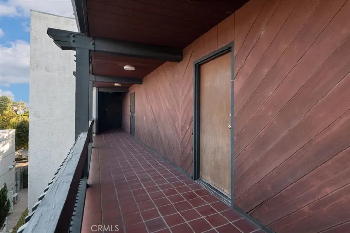 4425 Whitsett Avenue 210, Studio City, California 91604