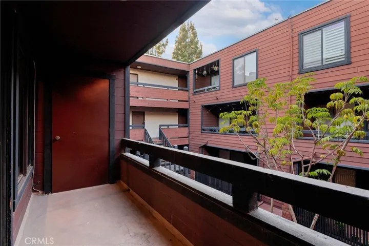 4425 Whitsett Avenue 210, Studio City, California 91604