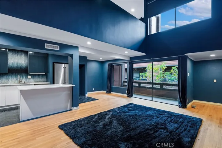 4425 Whitsett Avenue 210, Studio City, California 91604