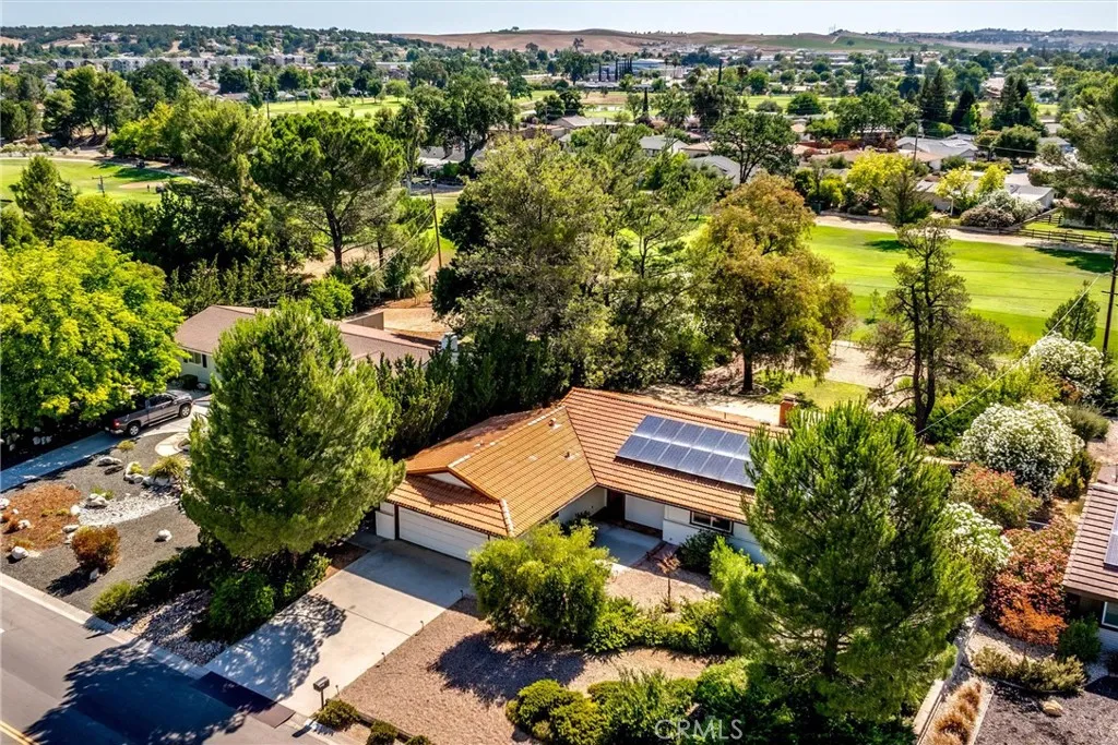 1523 Country Club Drive, Paso Robles, California 93446 — photo 5
