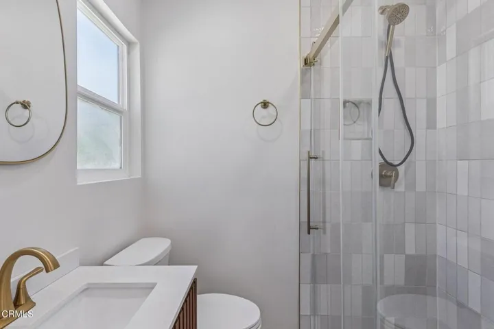 51-web-or-mls-A-Hendricks Ave-L1607-046r