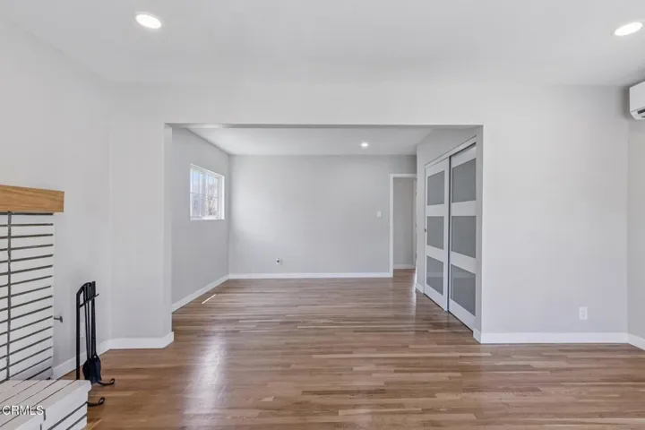 15-web-or-mls-A-Hendricks Ave-L1607-012r
