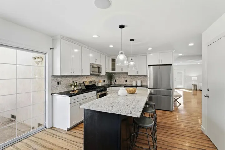 877 Renton Court, San Jose, California 95123