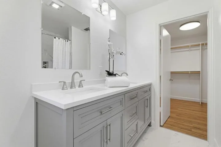877 Renton Court, San Jose, California 95123