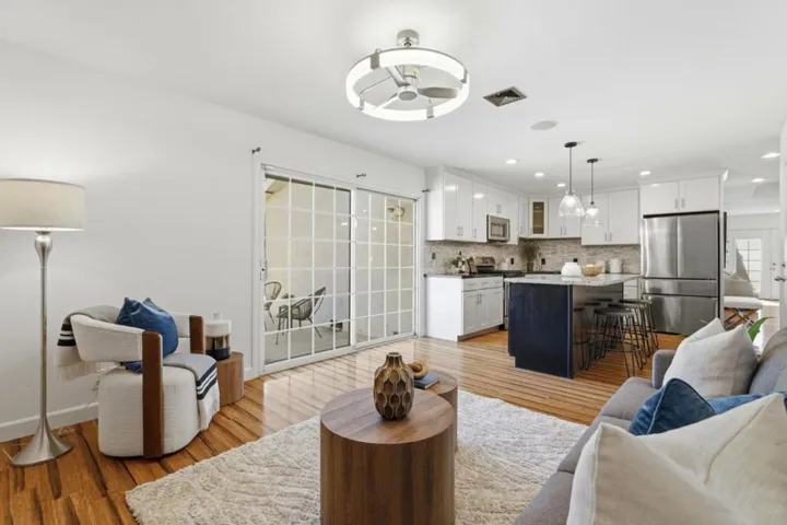 877 Renton Court, San Jose, California 95123