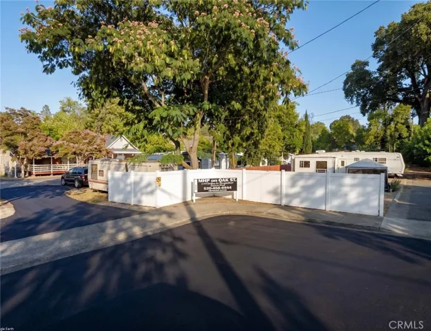 1675 – 1683 Oak Street, Oroville, California 95965