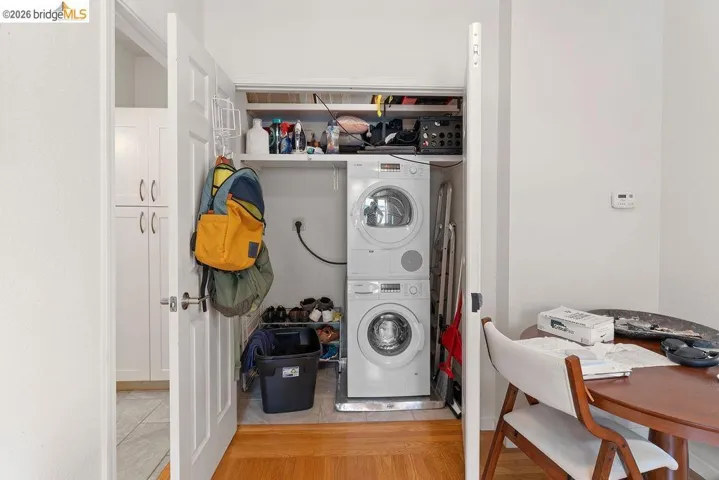 74 Pearl St, Oakland, California 94611