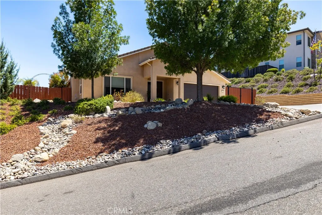 2740 Edgewood Court, Paso Robles, California 93446 — photo 4