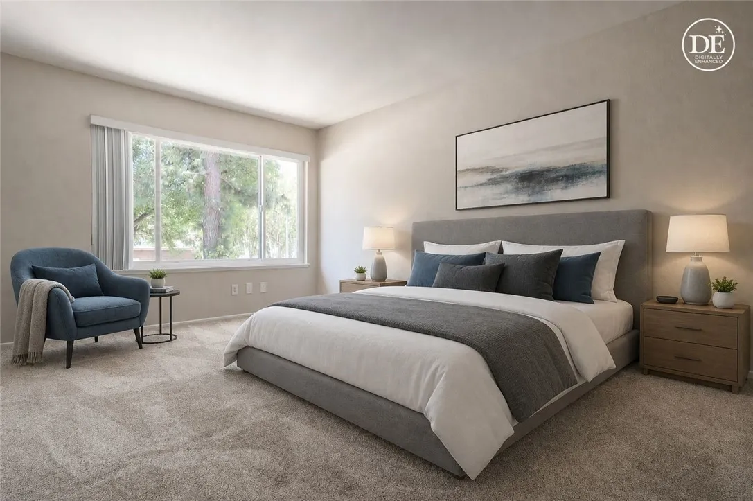 (Artificially enhanced) Bedroom #2