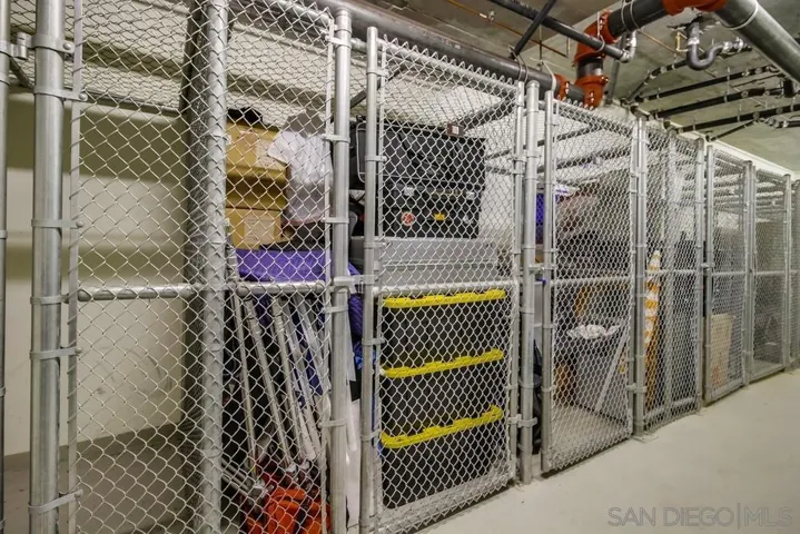 700 W E St 1602, San Diego, California 92101