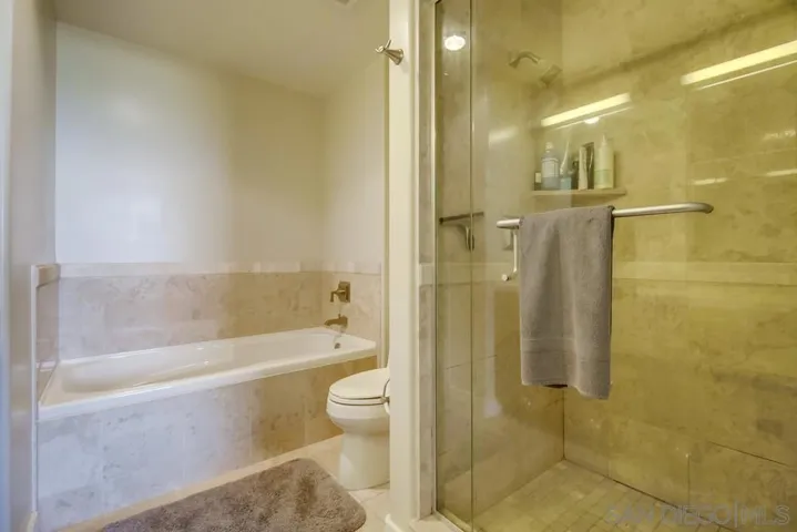 700 W E St 1602, San Diego, California 92101