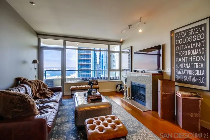 700 W E St 1602, San Diego, California 92101