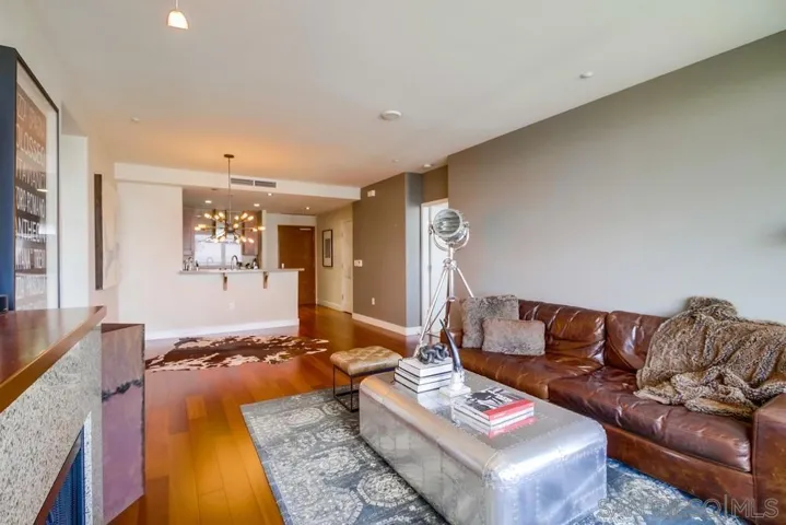 700 W E St 1602, San Diego, California 92101