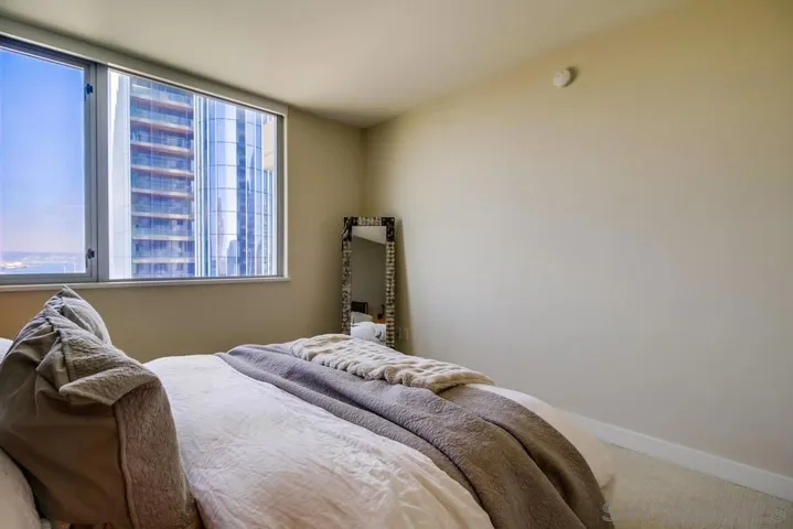 700 W E St 1602, San Diego, California 92101