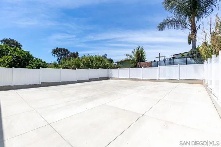 430 47th, San Diego, California 92102