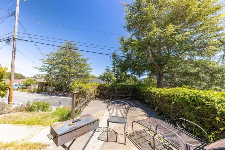 2032 Lyon Avenue, Belmont, California 94002