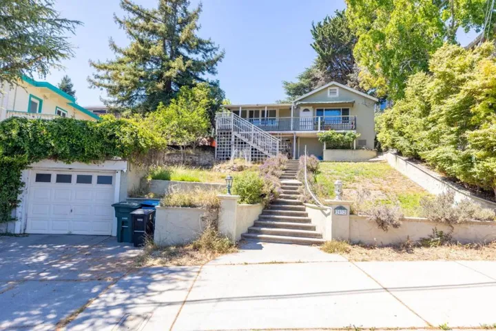 2032 Lyon Avenue, Belmont, California 94002