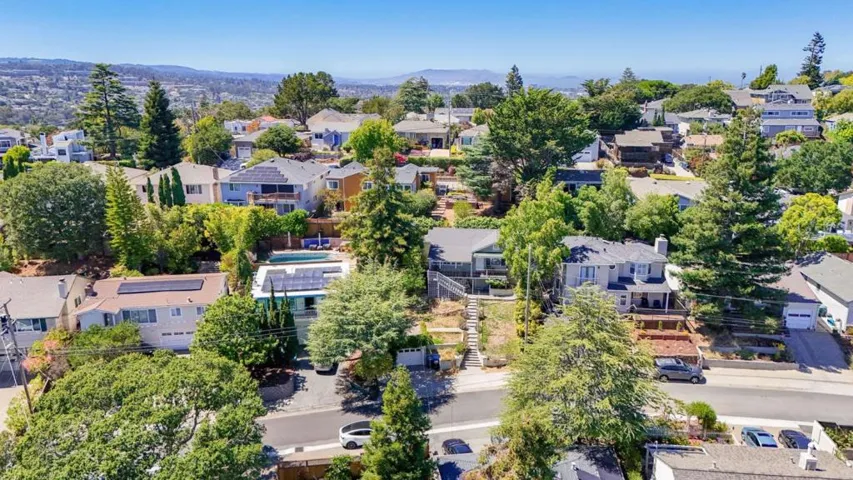 2032 Lyon Avenue, Belmont, California 94002