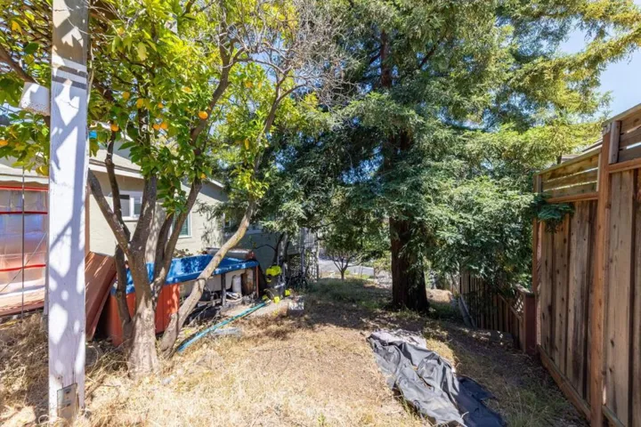 2032 Lyon Avenue, Belmont, California 94002