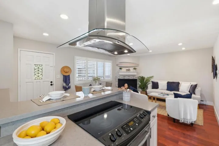 815 Balboa Avenue 310, Capitola, California 95010