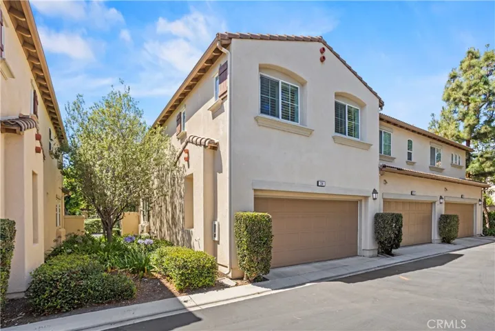 34 League, Irvine, California 92602