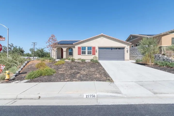 27750 Via Santa Catarina, Menifee, California 92585