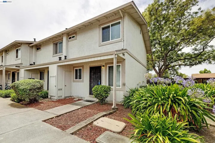 27427 Stoneridge Court #7, Hayward, California 94544-4666