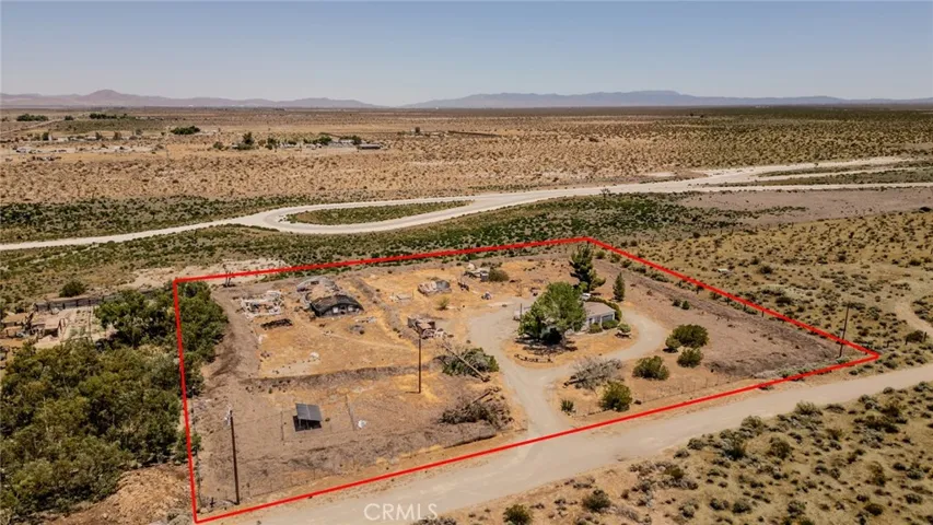 19175 Kailua, Adelanto, California 92301